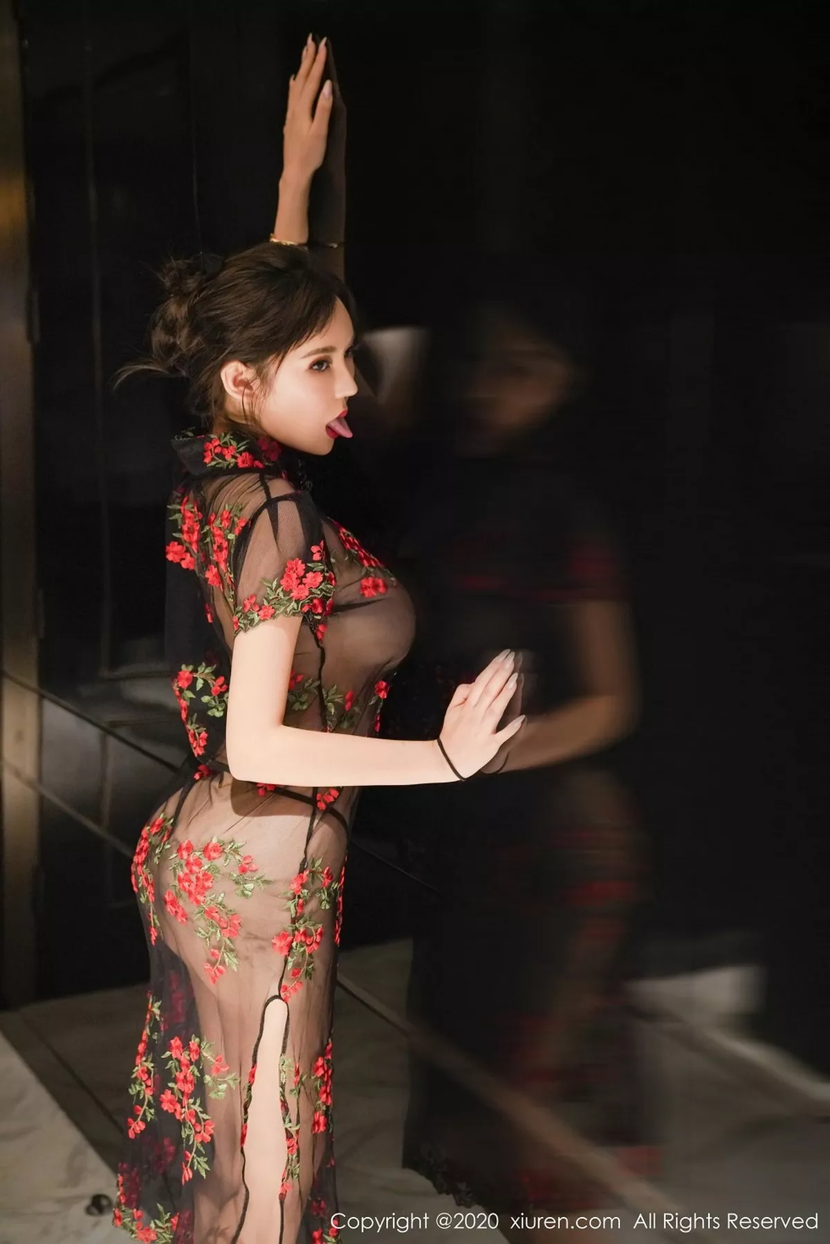 秀人集.com_[XiuRen秀人网]No.2849_嫩模萌汉药baby＆张雨萌韵味典雅旗袍主题撩人姿势惹火诱惑写真45P