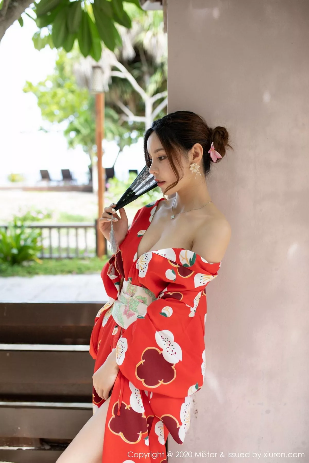 秀人集.com_[MiStar魅妍社]Vol.326_嫩模沈佳熹私房鲜艳红色和服半露酥胸白嫩美腿诱惑写真45P