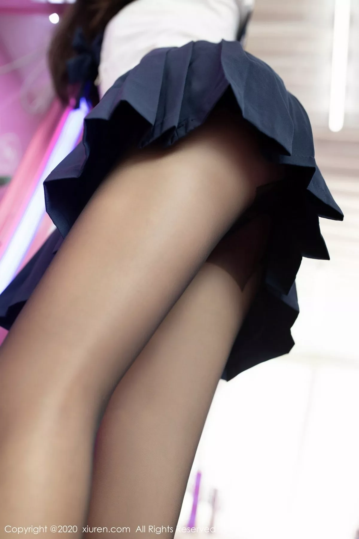 秀人集.com_[XiuRen秀人网]No.2856_嫩模陆萱萱逃学威龙剧情主题无内黑丝裤袜秀翘臀屁沟诱惑写真63P