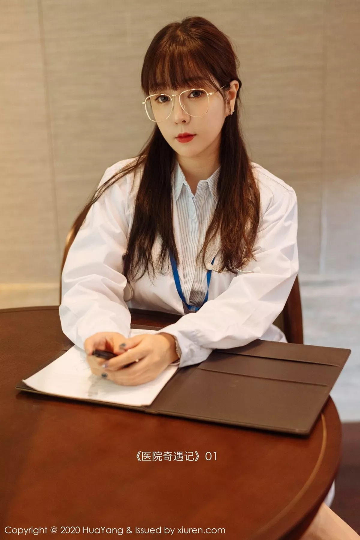 秀人集.com_[HuaYang花漾]Vol.334_女神王雨纯西双版纳旅拍医生剧情主题超薄肉丝裤袜诱惑写真73P