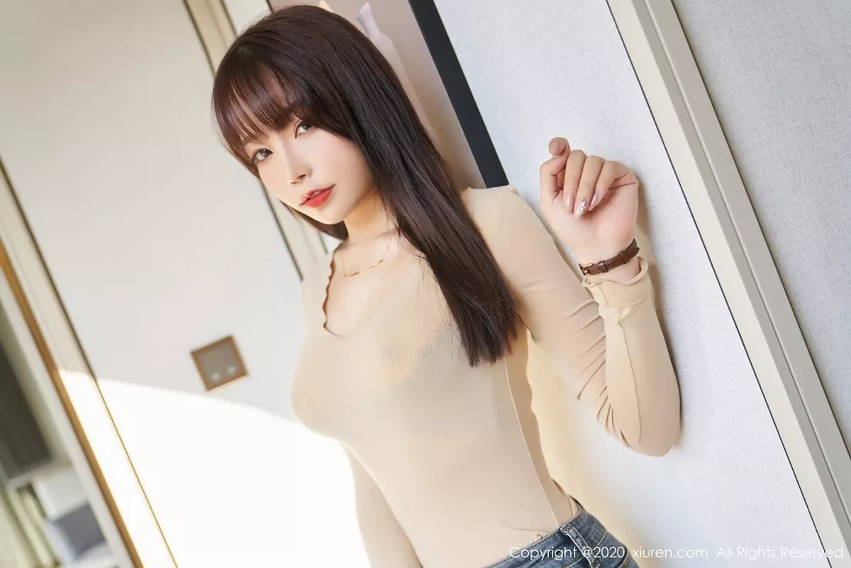 秀人集.com_[XiuRen秀人网]No.2886_女神芝芝Booty私房镂空内衣配蕾丝吊袜半脱秀豪乳翘臀诱惑写真76P