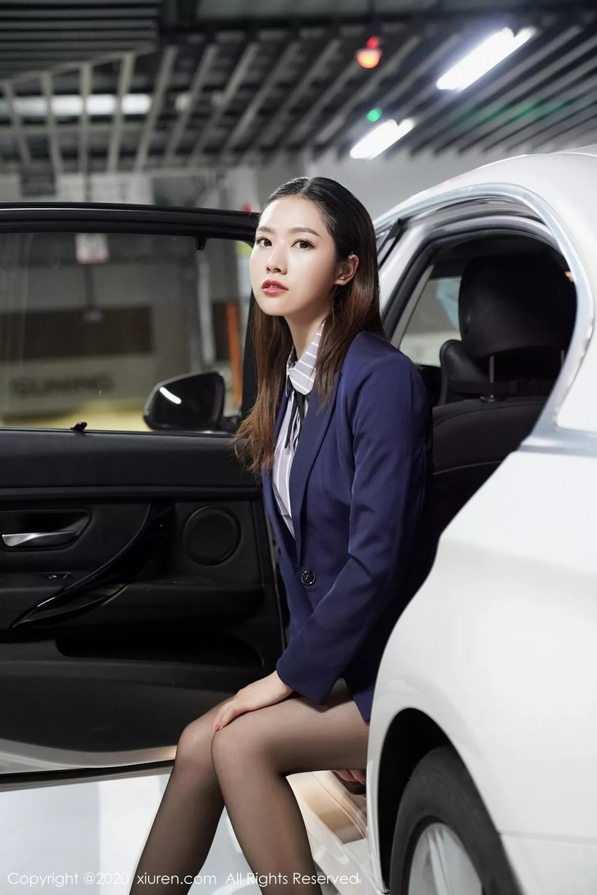 秀人集.com_[XiuRen秀人网]No.2784_嫩模方子萱职场秘书OL主题私房半脱露性感黑色内衣秀高挑身材写真81P