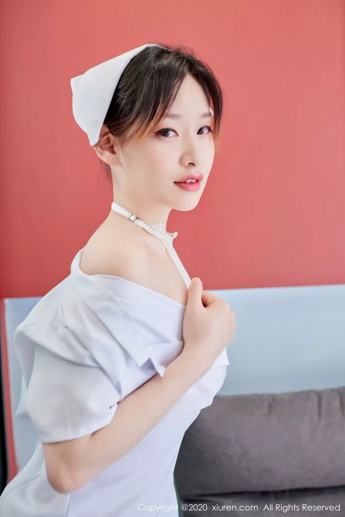 秀人集.com_[XiuRen秀人网]No.2789_嫩模范京宜生活体验超薄无内白丝裤袜秀惹火身材撩人诱惑写真45P