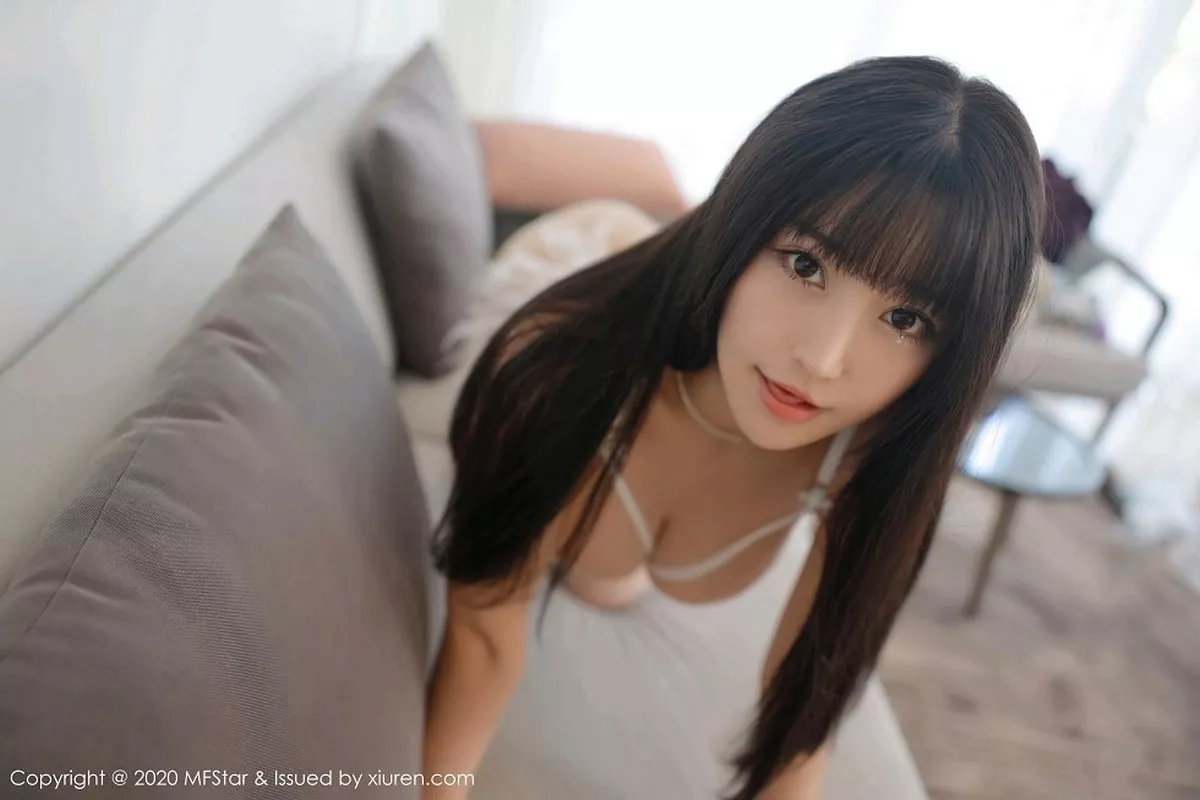 秀人集.com_[MFStar模范学院]Vol.415_女神朱可儿Flower私房白色缕空内衣配渔网吊袜撩人诱惑写真41P