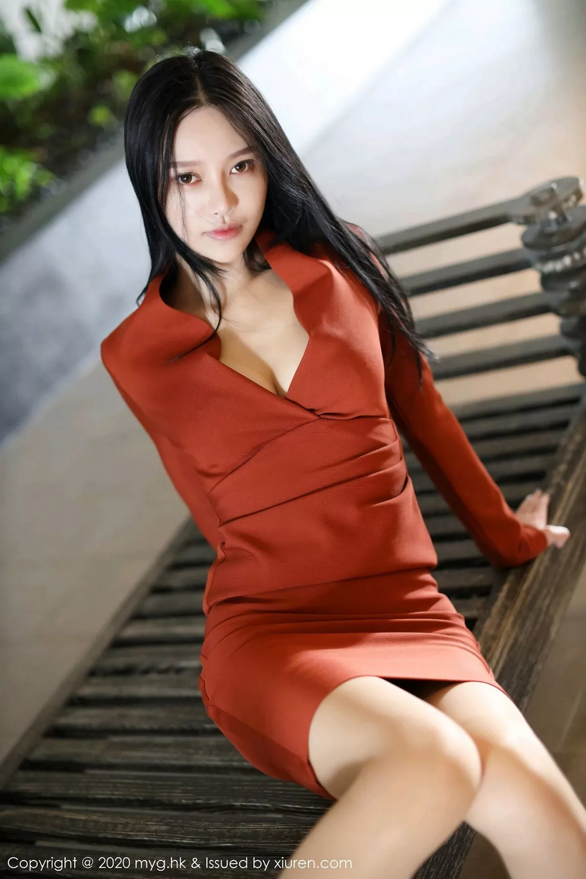 秀人集.com_[MyGirl美媛馆]Vol.458_嫩模唐琪儿私房红色长裙OL风格主题肉丝裤袜秀美腿诱惑写真70P