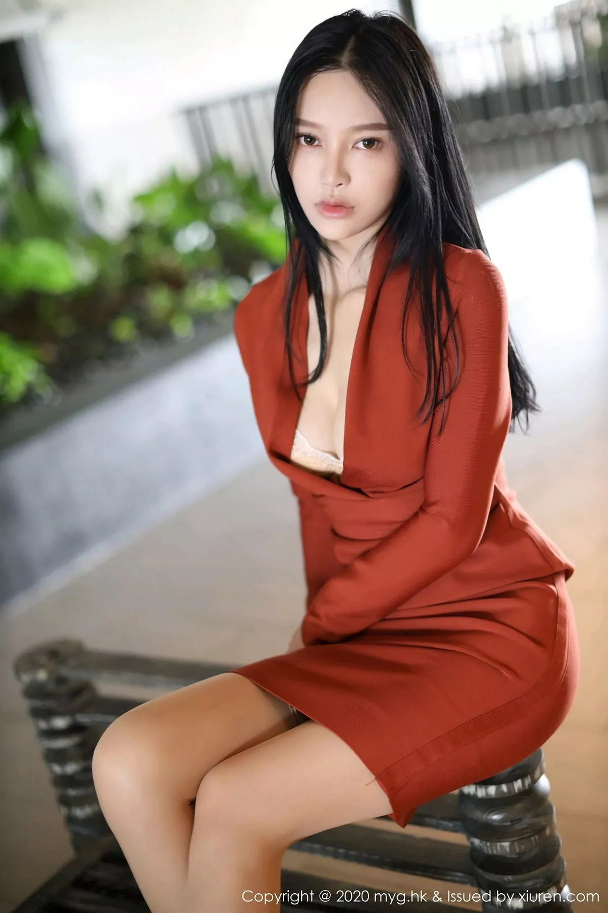 秀人集.com_[MyGirl美媛馆]Vol.458_嫩模唐琪儿私房红色长裙OL风格主题肉丝裤袜秀美腿诱惑写真70P