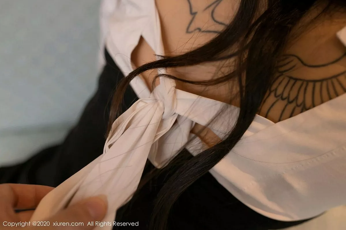 秀人集.com_[XiuRen秀人网]No.2948_嫩模陈小喵剧情主题性感内衣配无内黑丝裤袜秀翘臀屁沟诱惑写真75P