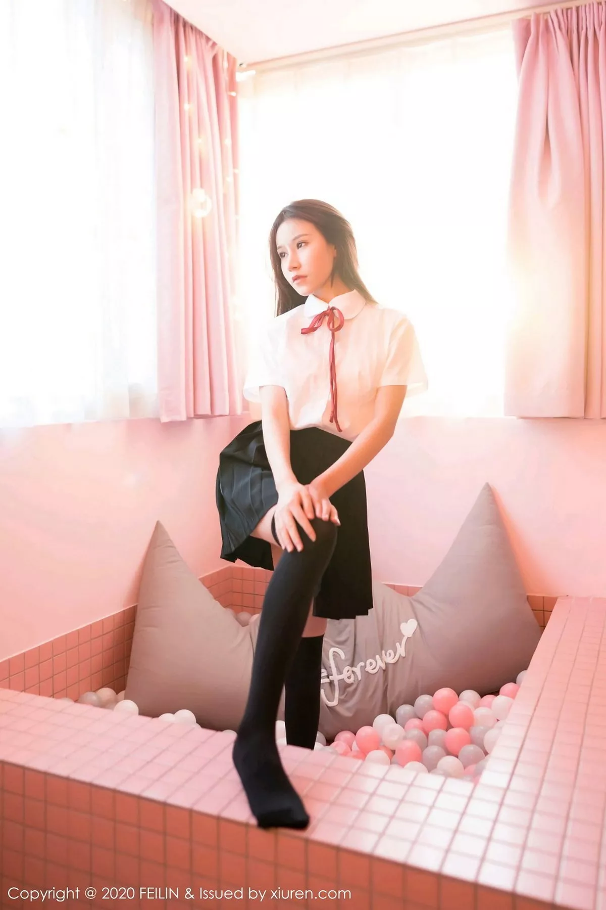 秀人集.com_[FeiLin嗲囡囡]VOL.361_嫩模苻苓私房波波池性感JK制服半脱露火辣身材诱惑写真59P