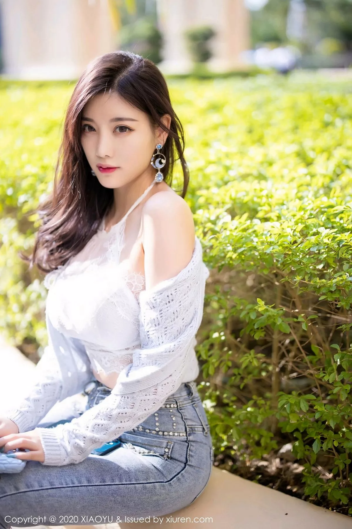 秀人集.com_[XiaoYu画语界]Vol.433_女神杨晨晨sugar床上脱牛仔裤露蕾丝内裤秀翘臀诱惑写真93P