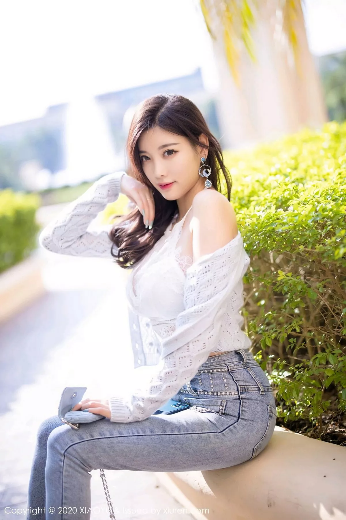 秀人集.com_[XiaoYu画语界]Vol.433_女神杨晨晨sugar床上脱牛仔裤露蕾丝内裤秀翘臀诱惑写真93P