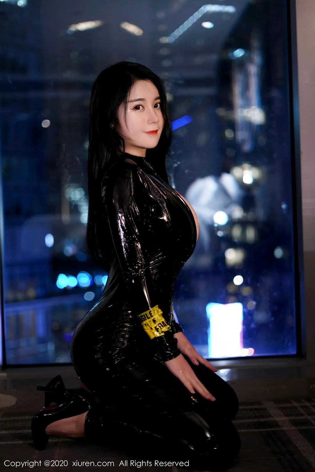 秀人集.com_[XiuRen秀人网]No.2918_嫩模美七Mia情趣连体皮衣制服半开露傲人豪乳惹火诱惑写真46P