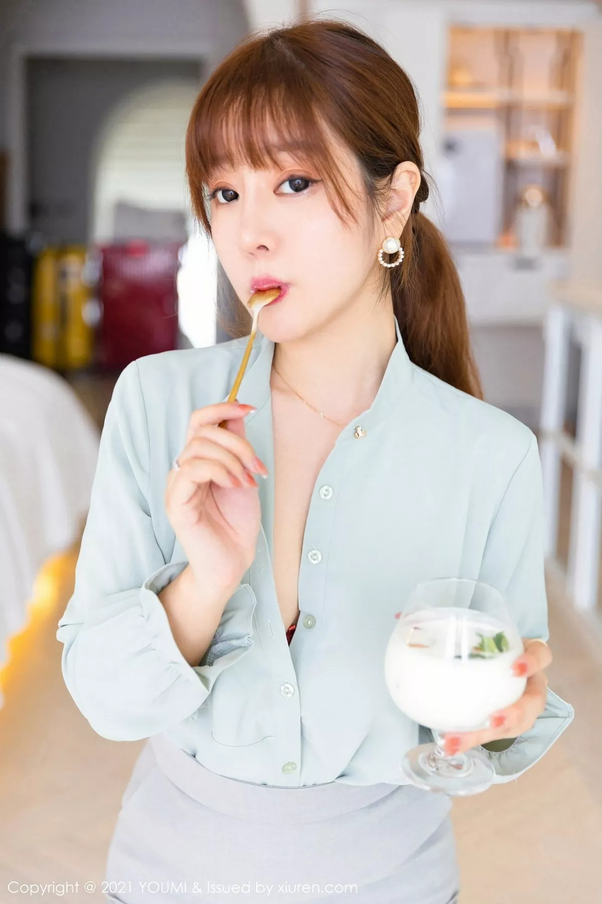 秀人集.com_[YouMi尤蜜荟]Vol.592_女神王雨纯大理旅拍私人管家剧情床上半脱露火辣身材诱惑写真145P