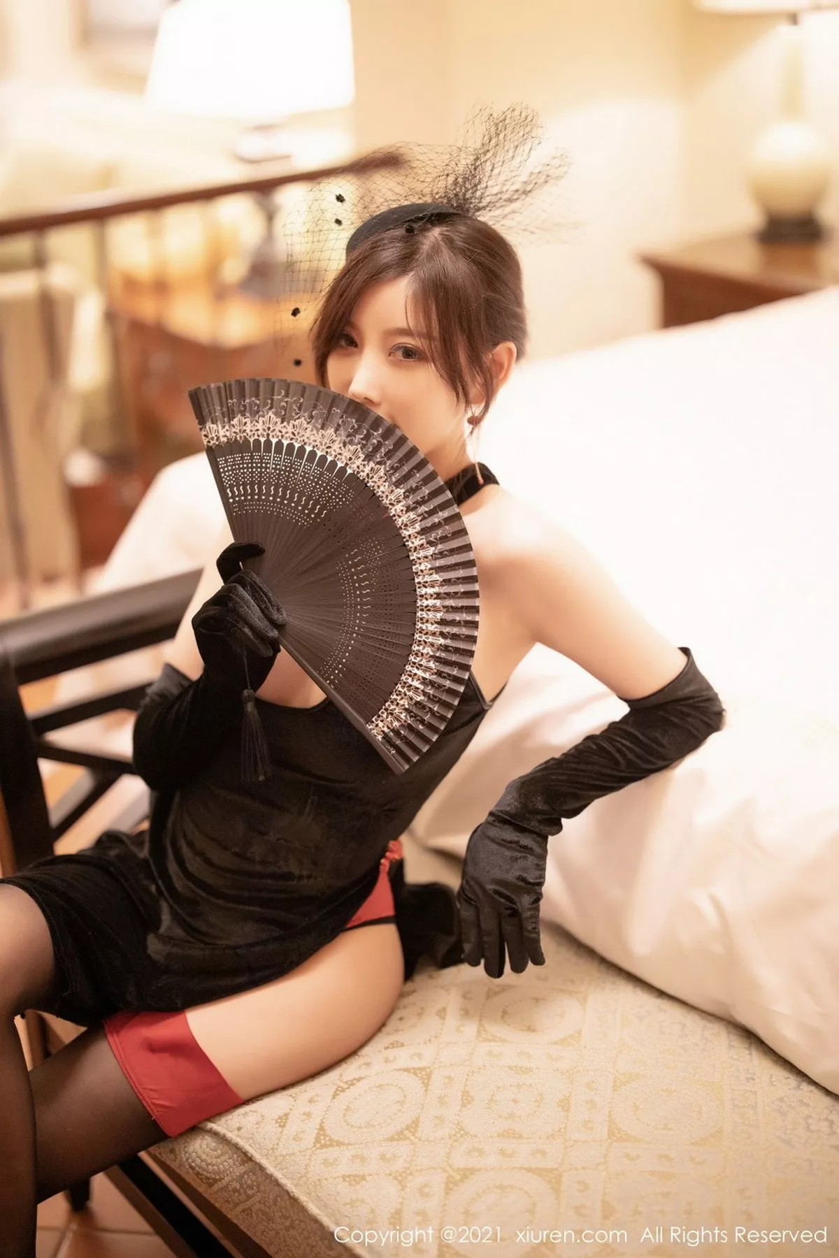 秀人集.com_[XiuRen秀人网]No.3041_女神杨晨晨sugar古韵黑色贵妇装主题黑丝裤袜秀美腿诱惑写真55P