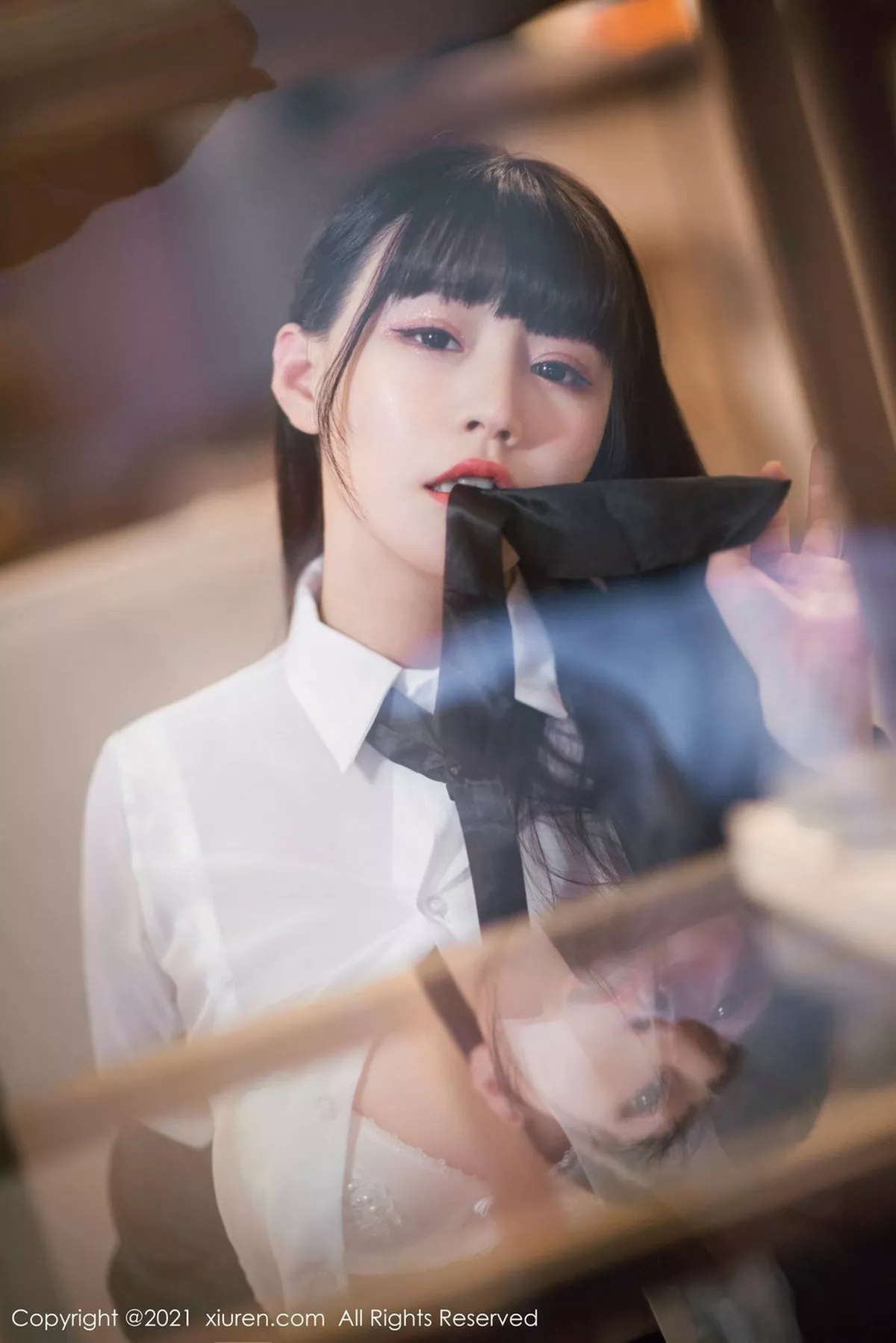 秀人集.com_[XiuRen秀人网]No.3038_女神朱可儿Flower图书馆主题脱白衬衣露完美身材撩人诱惑写真45P