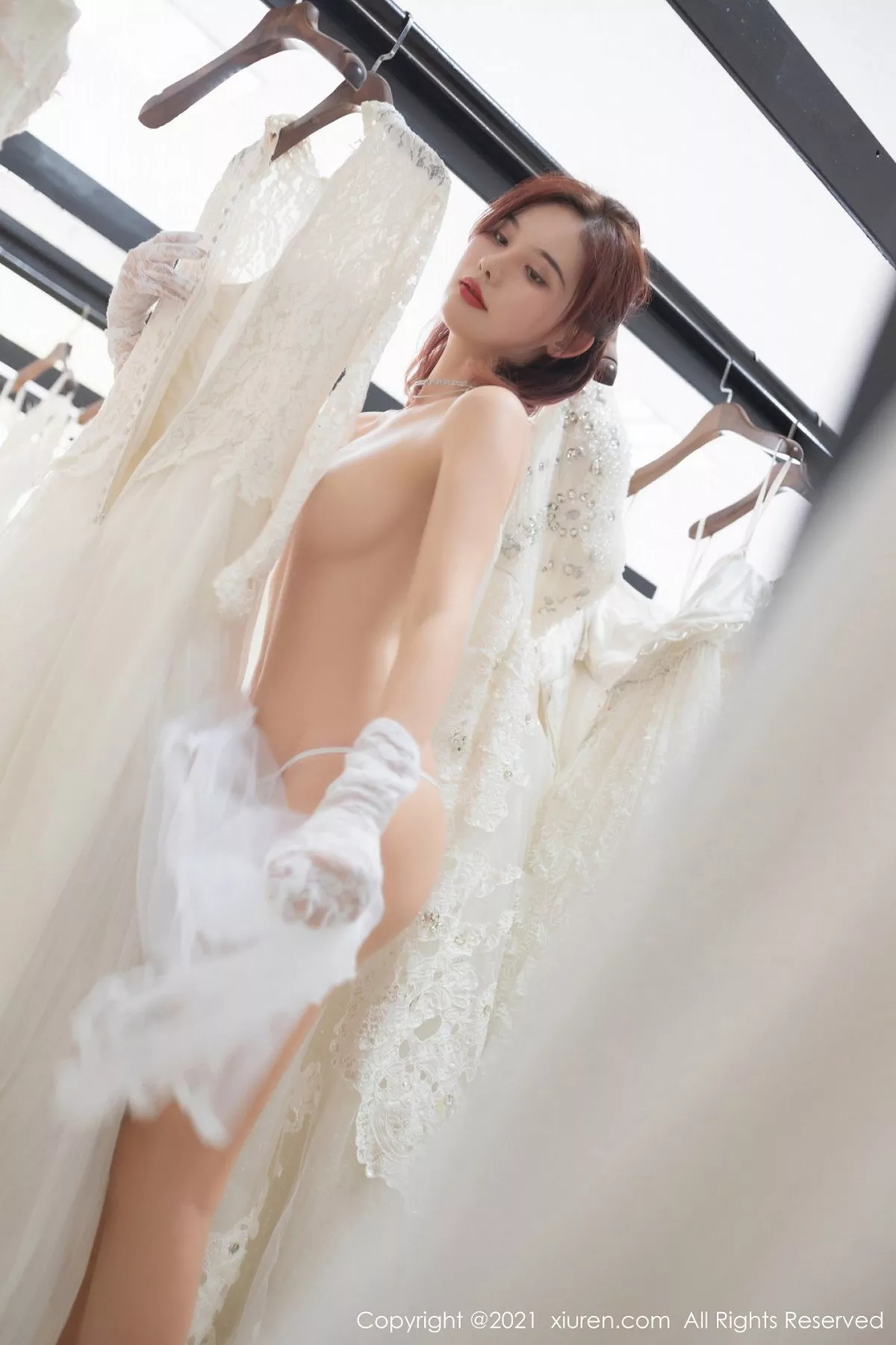 秀人集.com_[XiuRen秀人网]No.3068_嫩模就是阿朱啊三亚旅拍洁白婚纱主题半脱秀火辣身材诱惑写真62P