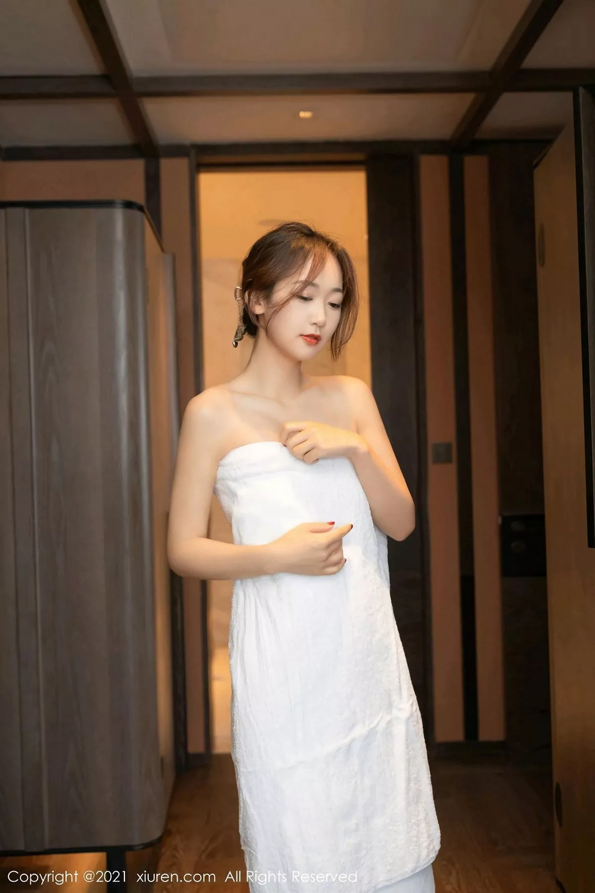 秀人集.com_[XiuRen秀人网]No.3017_嫩模唐安琪妻子突然冷漠剧情主题私房浴室半脱撩人诱惑写真79P