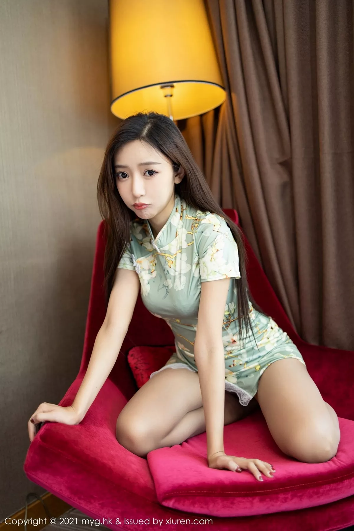 秀人集.com_[MyGirl美媛馆]Vol.482_女神王馨瑶yanni古韵旗袍+粉色华丽礼裙秀完美身材诱惑写真63P