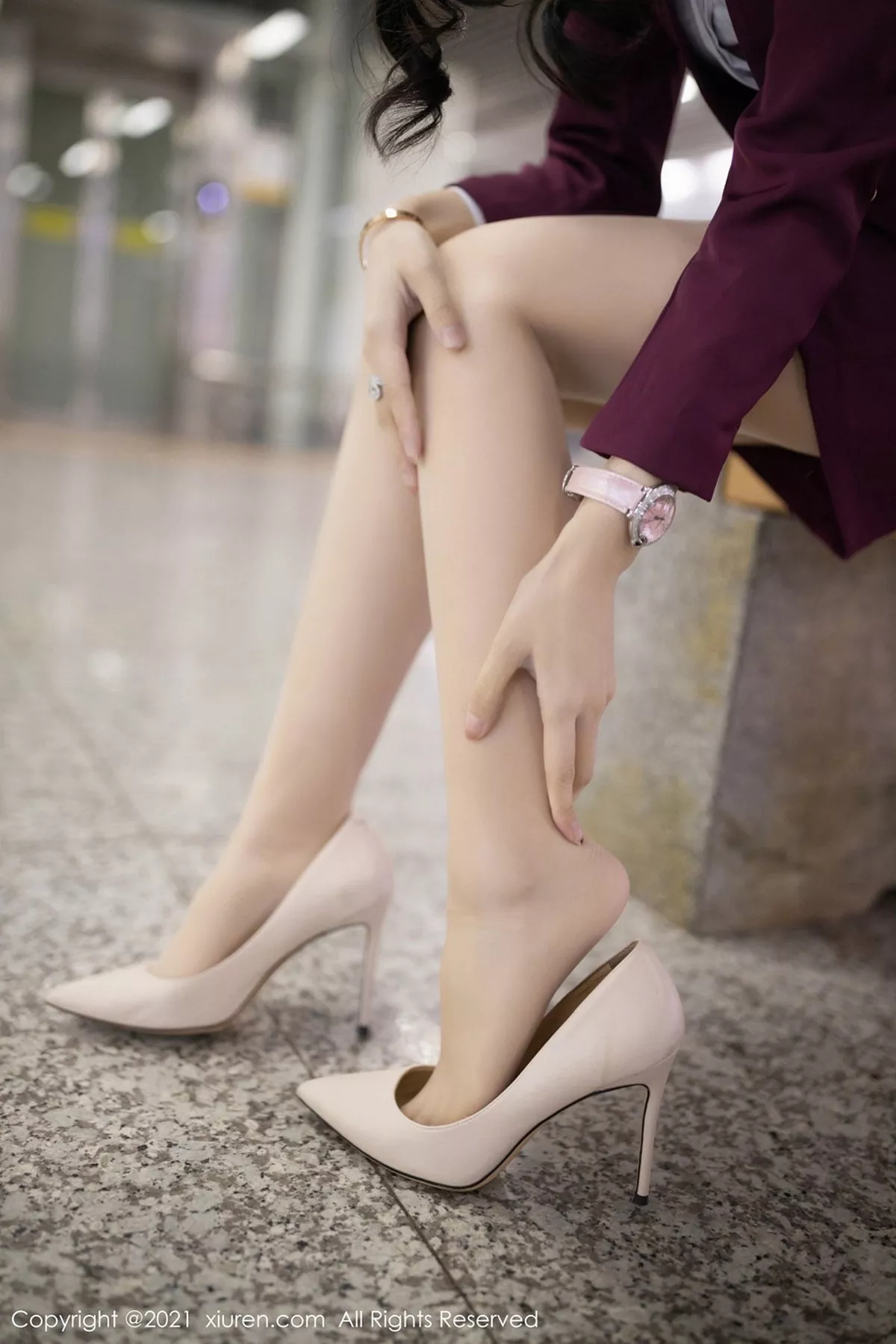 秀人集.com_[XiuRen秀人网]No.3092_女神Angela小热巴末班地铁场景主题开档肉丝露蕾丝内裤诱惑写真87P