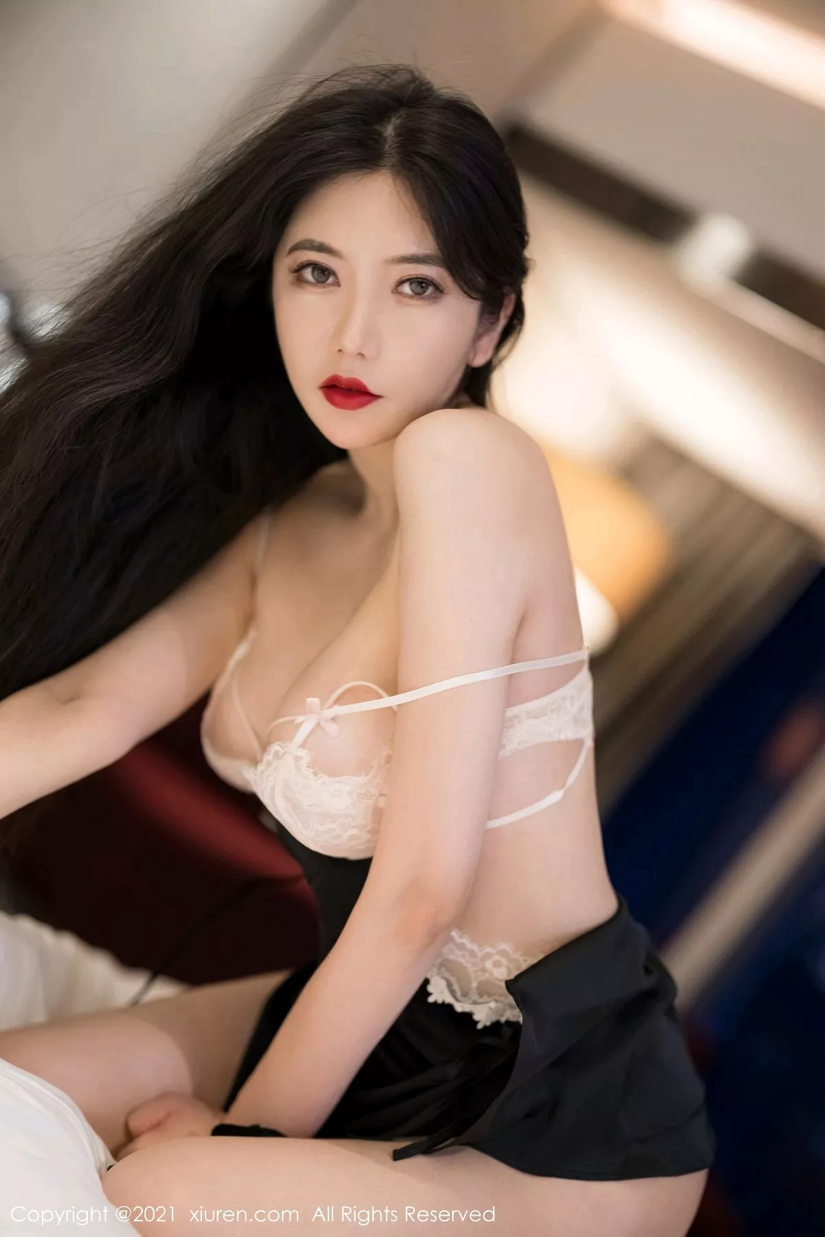 秀人集.com_[XiuRen秀人网]No.3154_女神心妍小公主长裙包裹婀娜体态蕾丝睡衣秀火辣身材诱惑写真39P