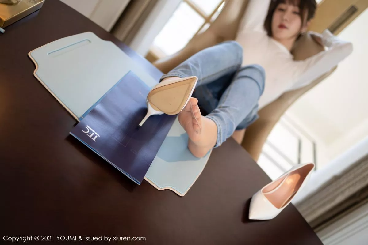 秀人集.com_[YouMi尤蜜荟]Vol.608_女神王雨纯厦门旅拍私房白色高叉连体衣薄透秀美乳激凸诱惑写真58P