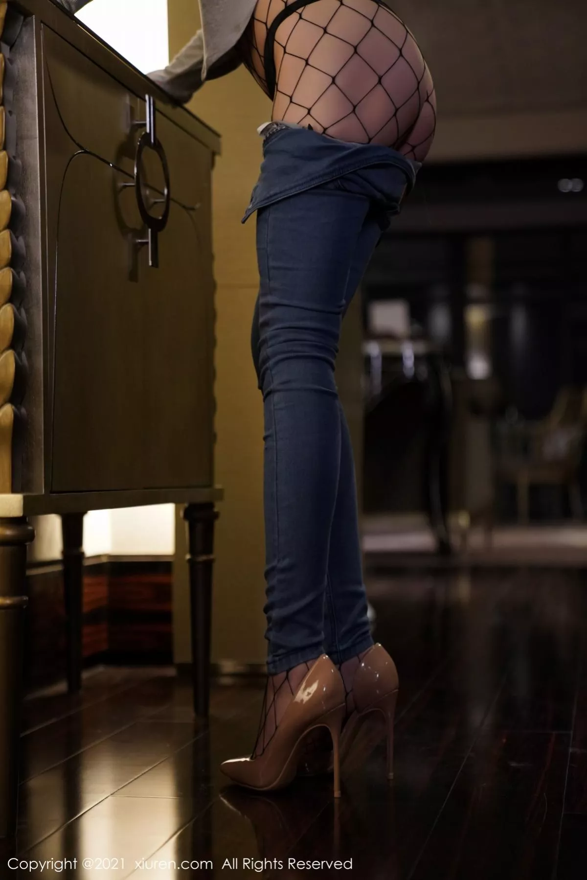 秀人集.com_[XiuRen秀人网]No.3168_嫩模Lucky沈欢欣双人拉拉主题私房露豪乳遮点极致诱惑写真56P