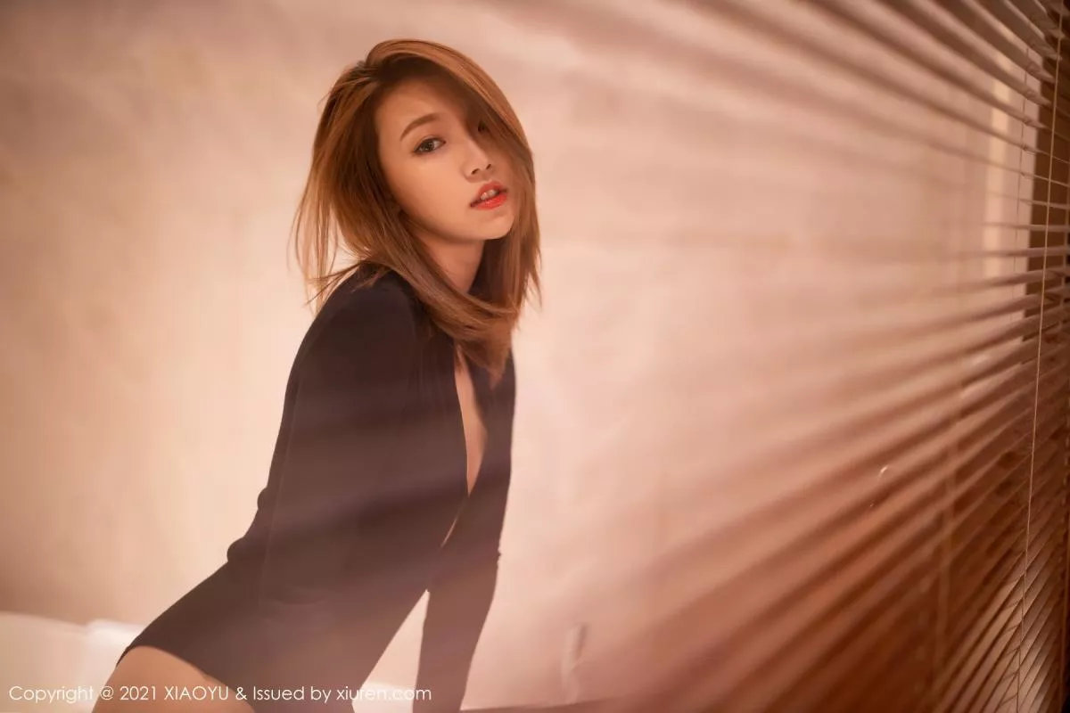 秀人集.com_[XiaoYu画语界]Vol.483_女神冯木木LRIS私房浴室黑色连体衣秀完美身材魅惑写真86P