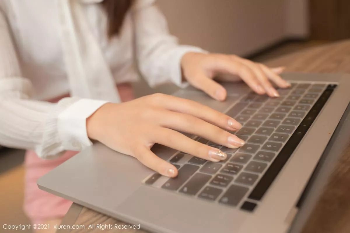 秀人集.com_[XiuRen秀人网]No.3183_嫩模唐安琪家庭辅导主题脱粉色短裙露肉丝裤袜秀翘臀诱惑写真78P