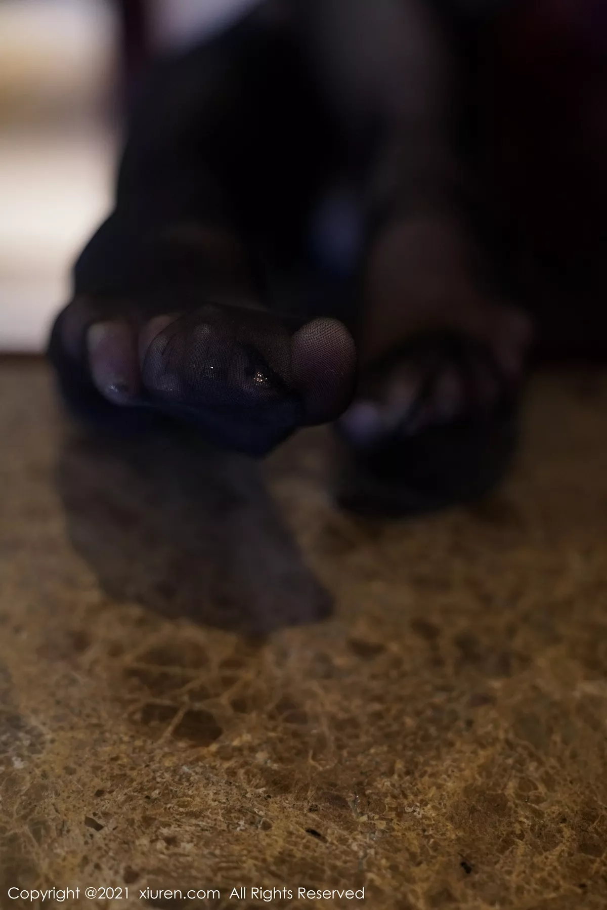 秀人集.com_[XiuRen秀人网]No.3207_御姐果儿Victoria江浙沪旅拍真空高叉连体衣配黑丝裤袜撩人诱惑写真50P