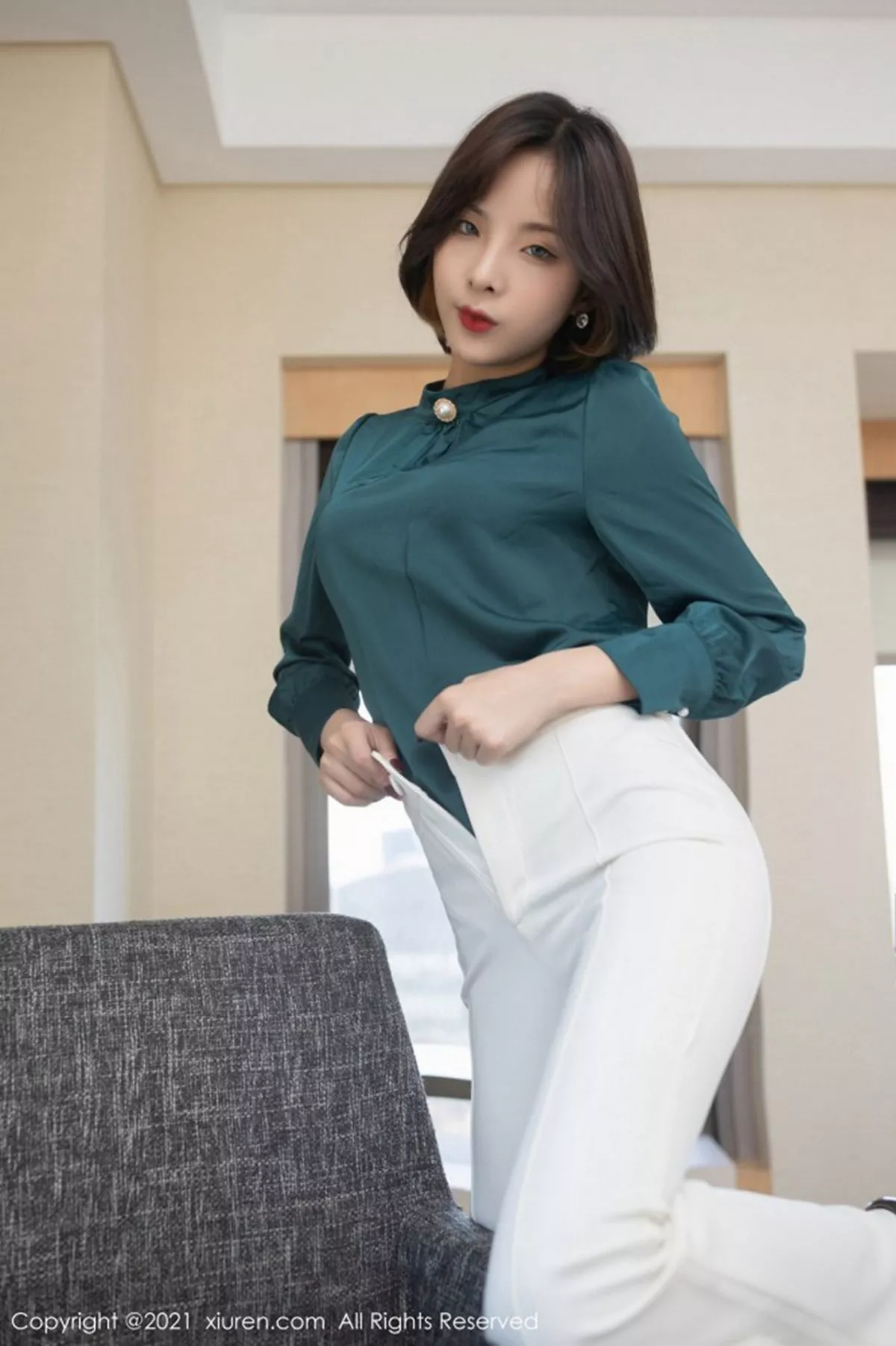 秀人集.com_[XiuRen秀人网]No.3108_嫩模陈小喵商业谈判主题私房床上性感内衣配黑丝裤袜诱惑写真83P