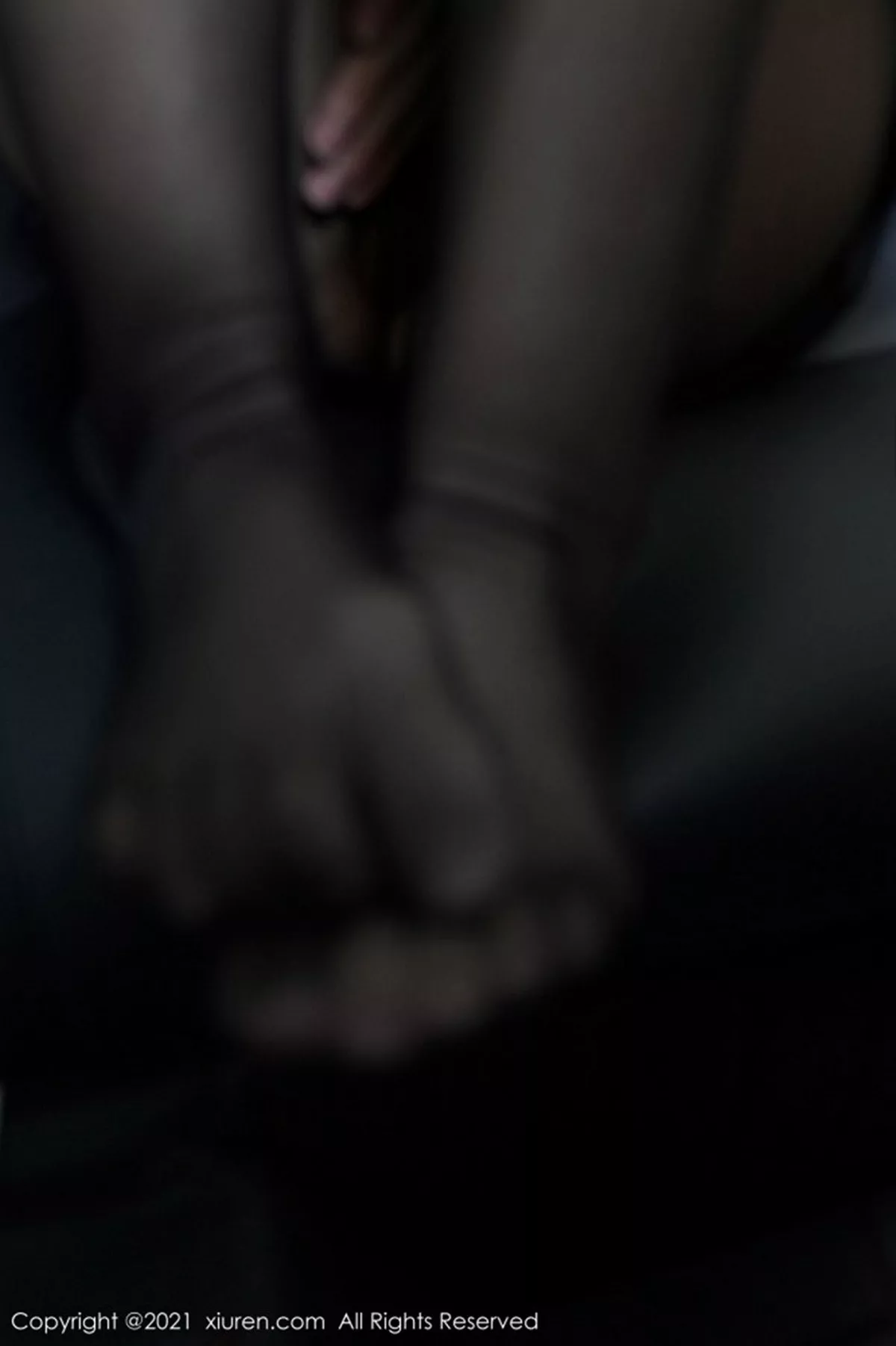 秀人集.com_[XiuRen秀人网]No.3111_嫩模美七Mia车内黑色OL主题撩裙无内黑丝裤袜秀翘臀诱惑写真97P