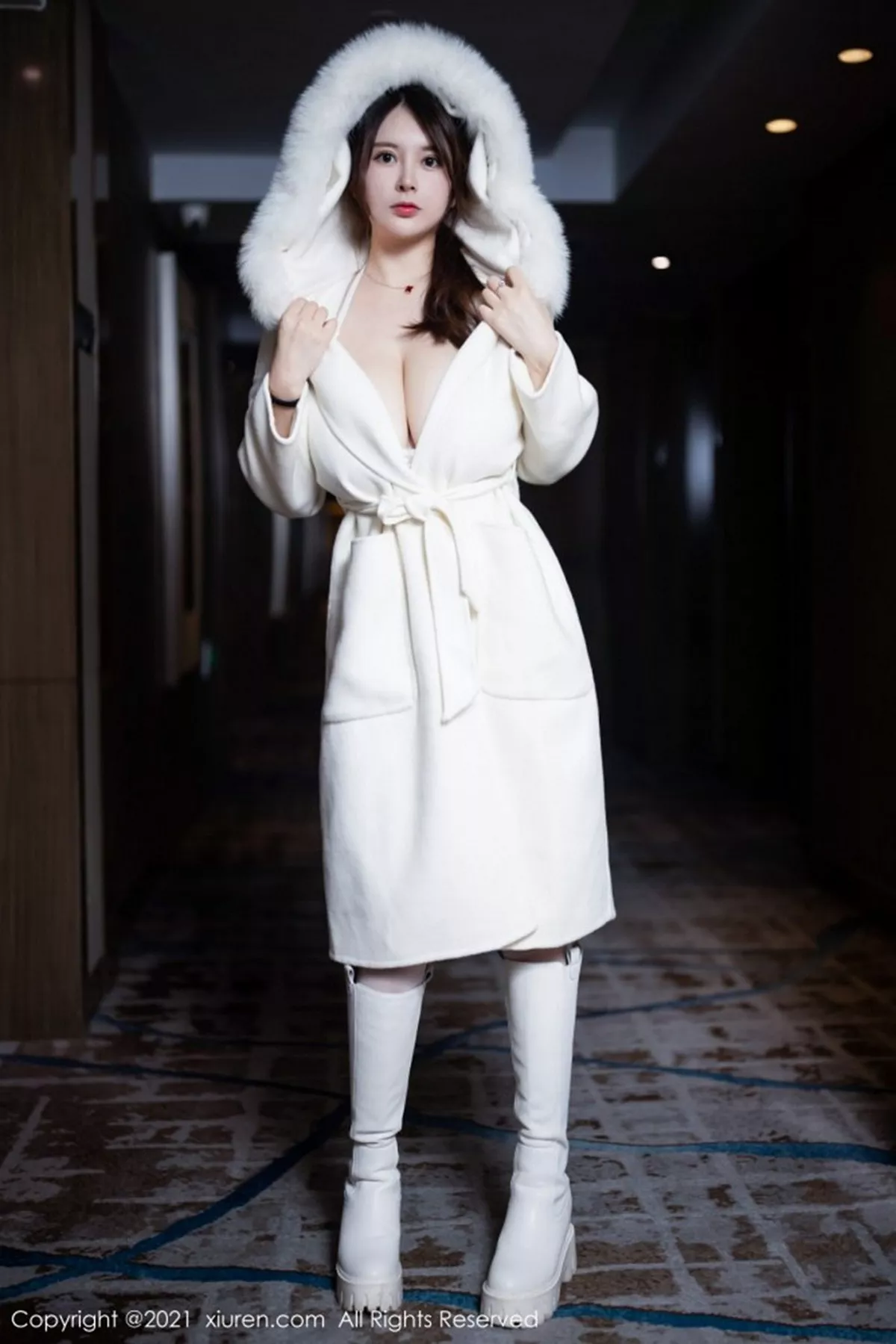 秀人集.com_[XiuRen秀人网]No.3121_嫩模奶油妹妹精致镂空情趣内衣配蕾丝袜秀童颜巨乳极致诱惑写真45P