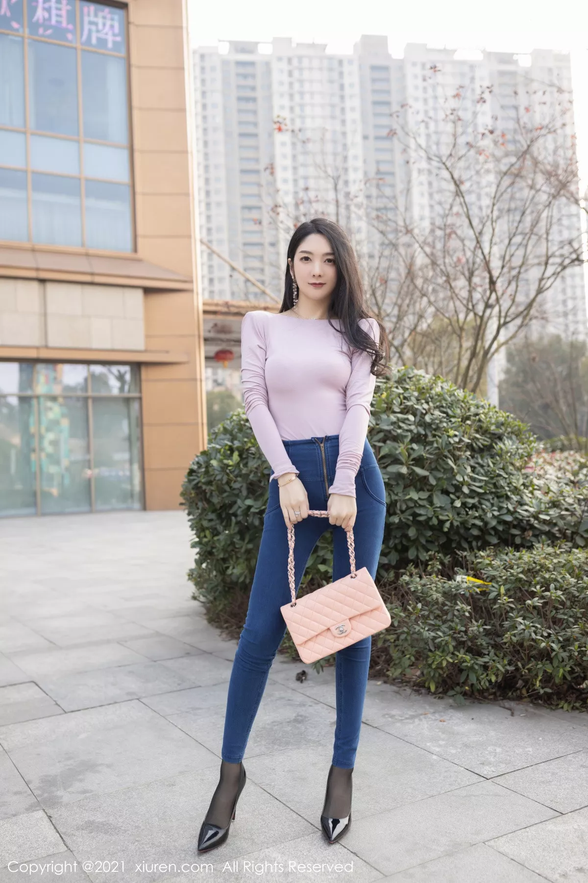 秀人集.com_[XiuRen秀人网]No.3227_女神Angela小热巴尾随视觉主题连体衣配开档黑丝裤袜诱惑写真75P