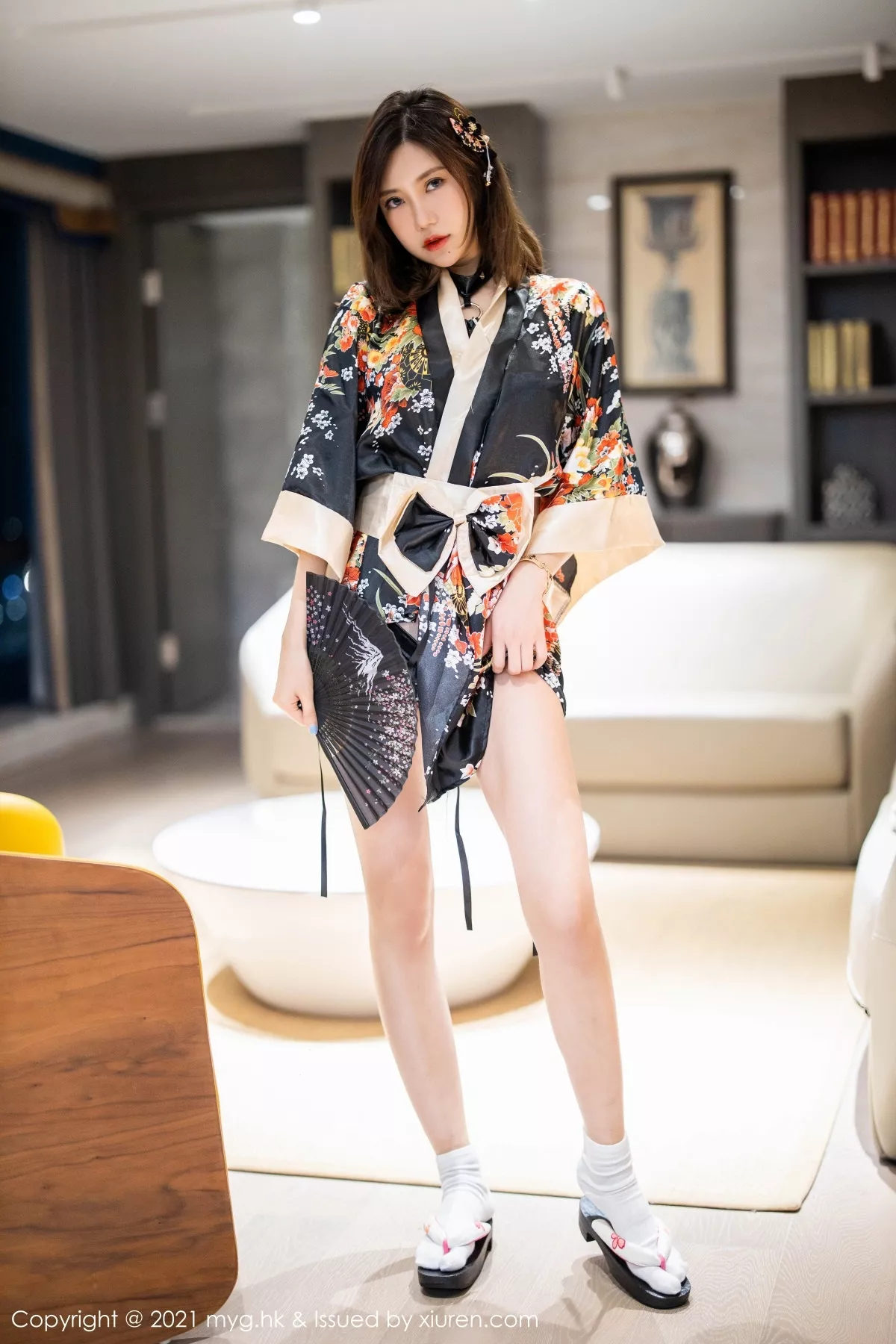 秀人集.com_[MyGirl美媛馆]Vol.501_女神绮里嘉Carina约会男友剧情主题黑色情趣内衣惹火诱惑写真73P