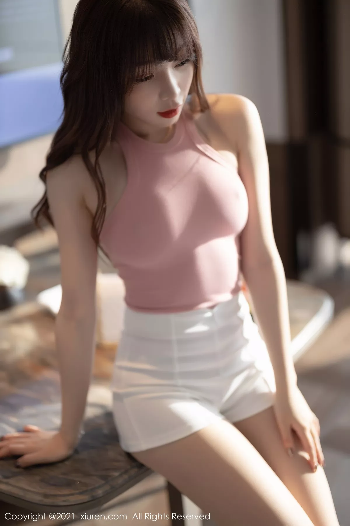 秀人集.com_[XiuRen秀人网]No.3245_女神芝芝Booty私房粉色紧身衣配肉丝裤袜秀完美身材诱惑写真77P