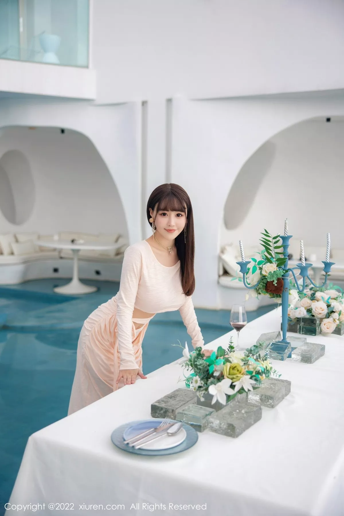 秀人集.com_[XiuRen秀人网]No.5248_女神朱可儿Flora大理旅拍浅色镂空连衣裙配超薄肉丝撩人诱惑写真90P