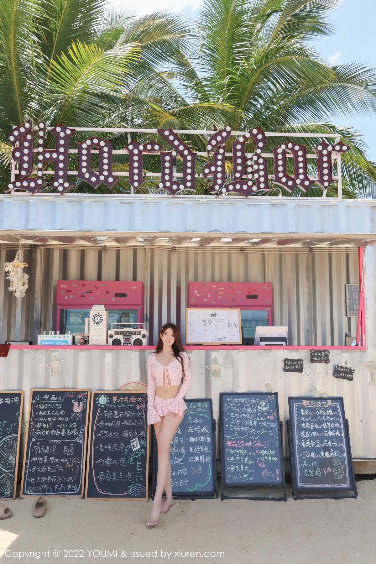 秀人集.com_[YouMi尤蜜荟]Vol.815_模特小海臀Rena海南万宁旅拍性感粉色服饰秀浑圆美臀诱惑写真68P