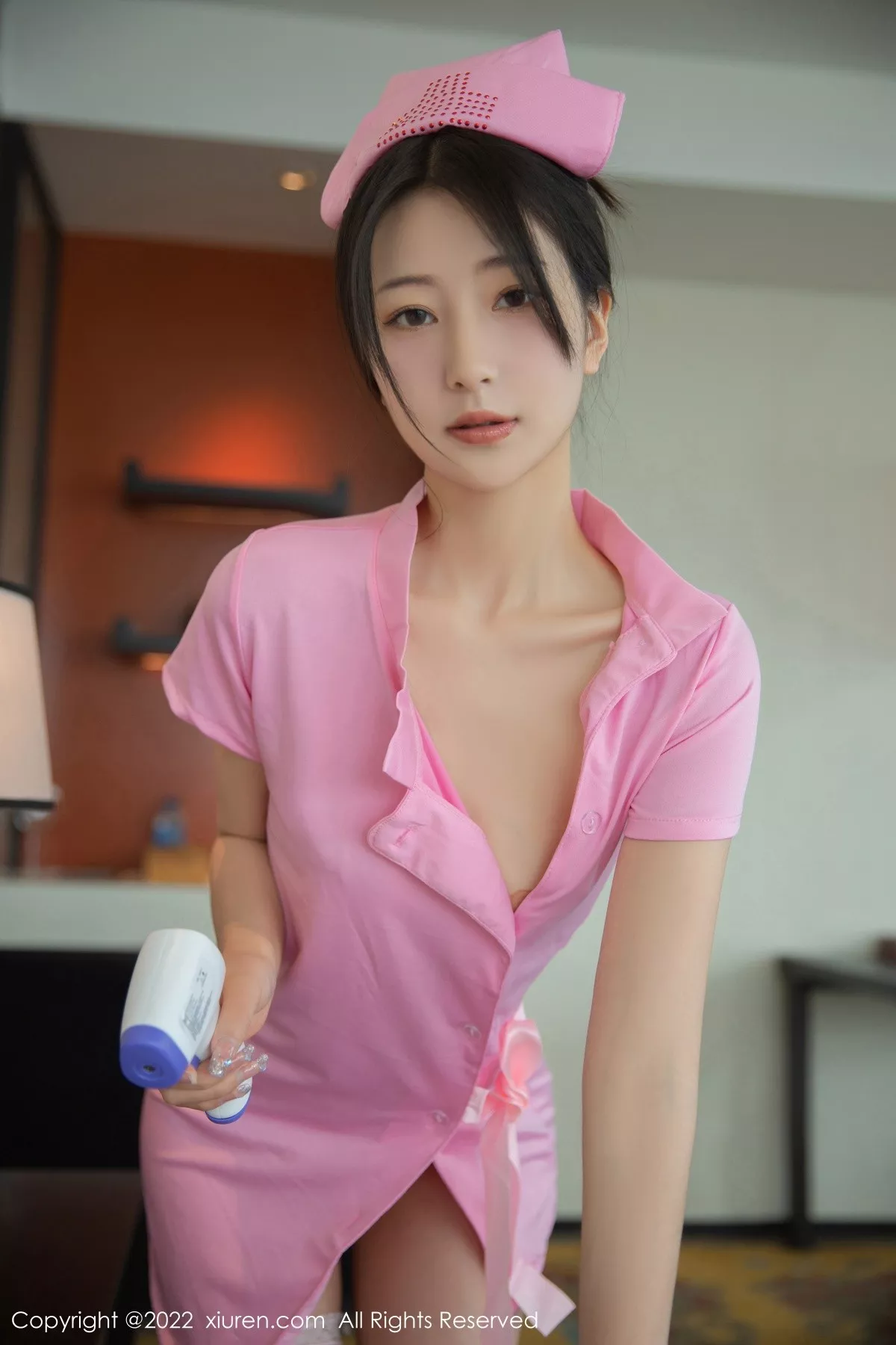 秀人集.com_[XiuRen秀人网]No.5279_模特熊小诺家庭护士角色性感粉色护士装配白丝袜迷人诱惑写真62P
