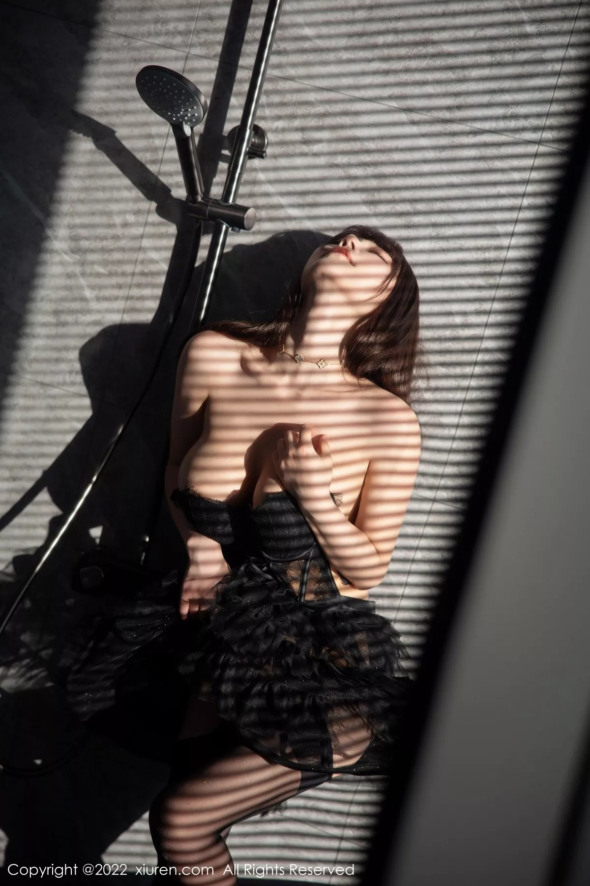 秀人集.com_[XiuRen秀人网]No.5280_女神朱可儿Flora大理旅拍黑色轻透薄纱吊裙秀傲人豪乳诱惑写真92P