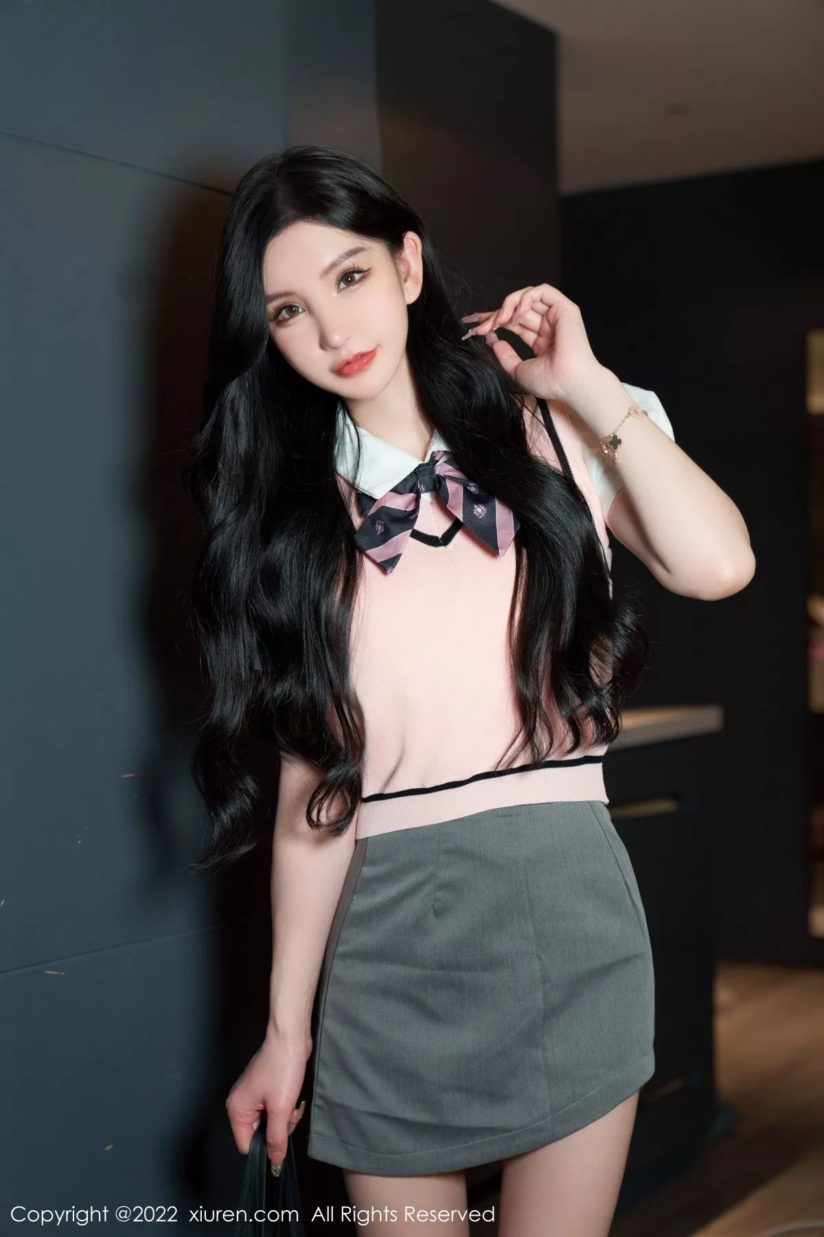 秀人集.com_[XiuRen秀人网]No.5285_女神周于希Sally心愿旅拍私房情趣捆绑露淡粉蕾丝内衣诱惑写真86P