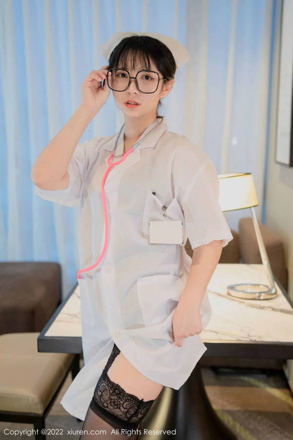 秀人集.com_[XiuRen秀人网]No.5202_模特久久Aimee私房性感白衣天使服饰下黑色蕾丝内衣诱惑写真62P