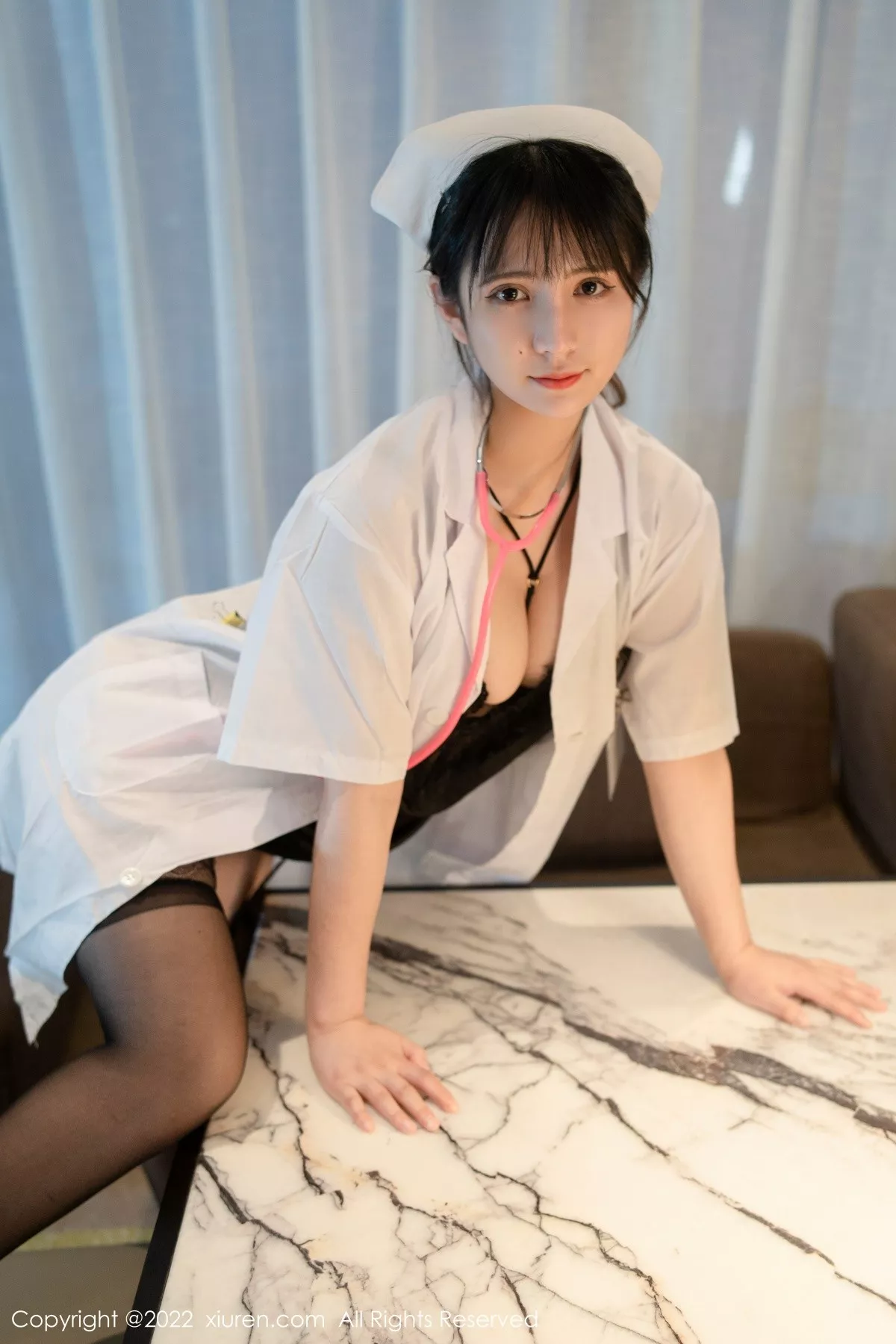 秀人集.com_[XiuRen秀人网]No.5202_模特久久Aimee私房性感白衣天使服饰下黑色蕾丝内衣诱惑写真62P