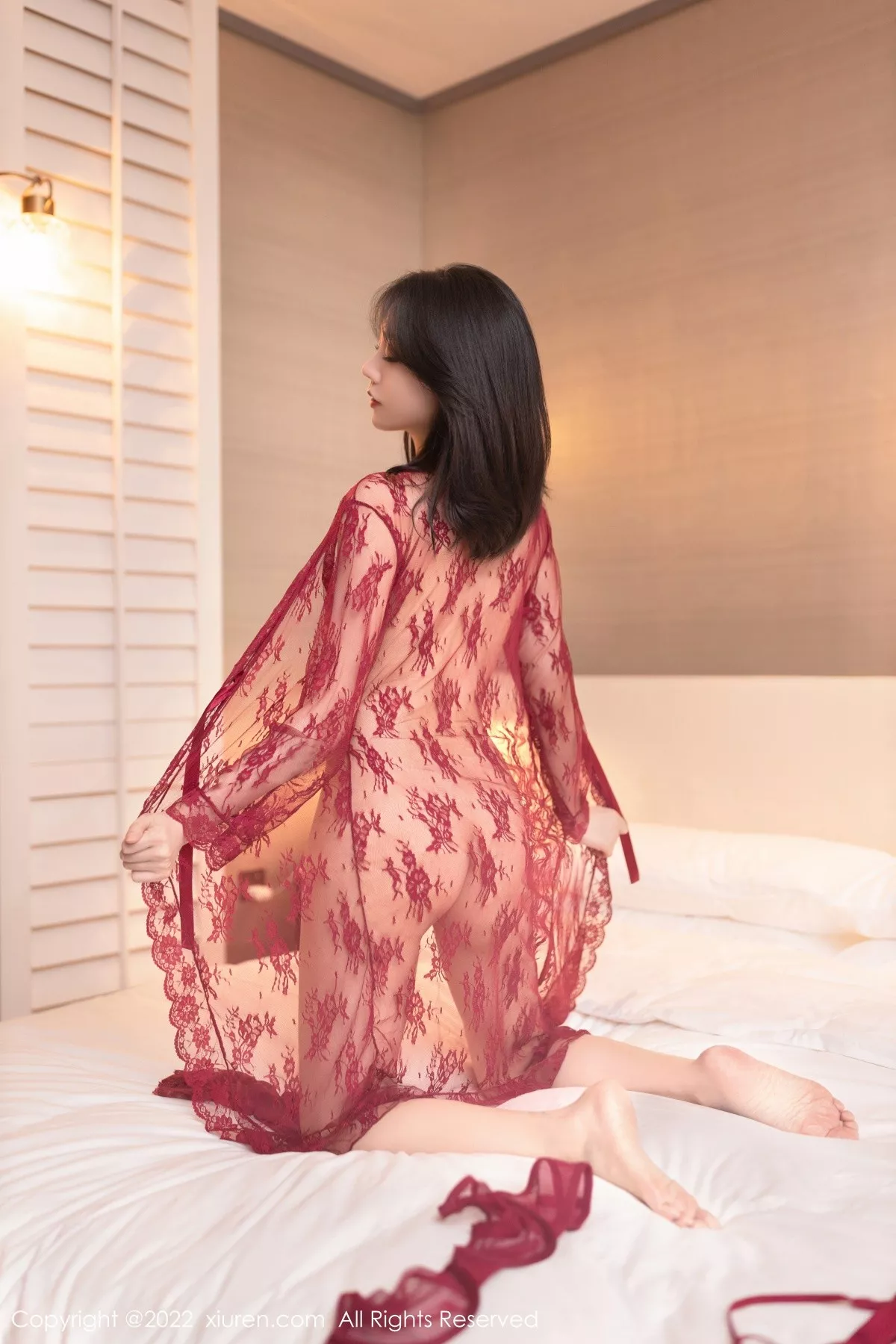 秀人集.com_[XiuRen秀人网]No.5371_模特安然anran云南旅拍红色轻透情趣服配蕾丝袜撩人诱惑写真85P