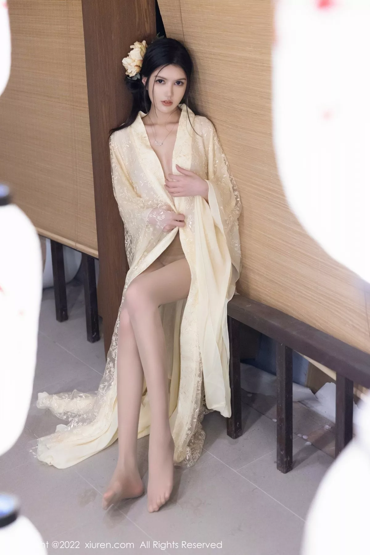 秀人集.com_[XiuRen秀人网]No.5387_模特媛媛酱belle淡黄轻透古装服配超薄肉丝秀惹火身材诱惑写真60P