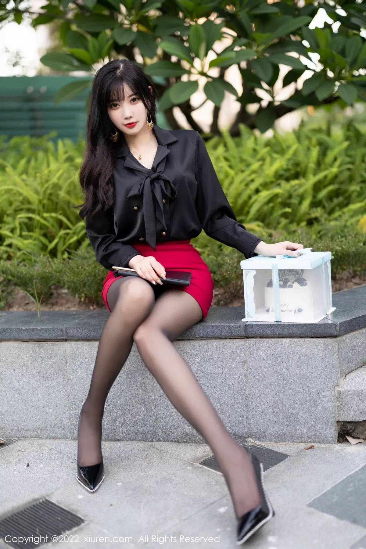 秀人集.com_[XiuRen秀人网]No.5390_女神杨晨晨Yome半脱露轻透蕾丝内衣配超薄无内黑丝诱惑写真82P