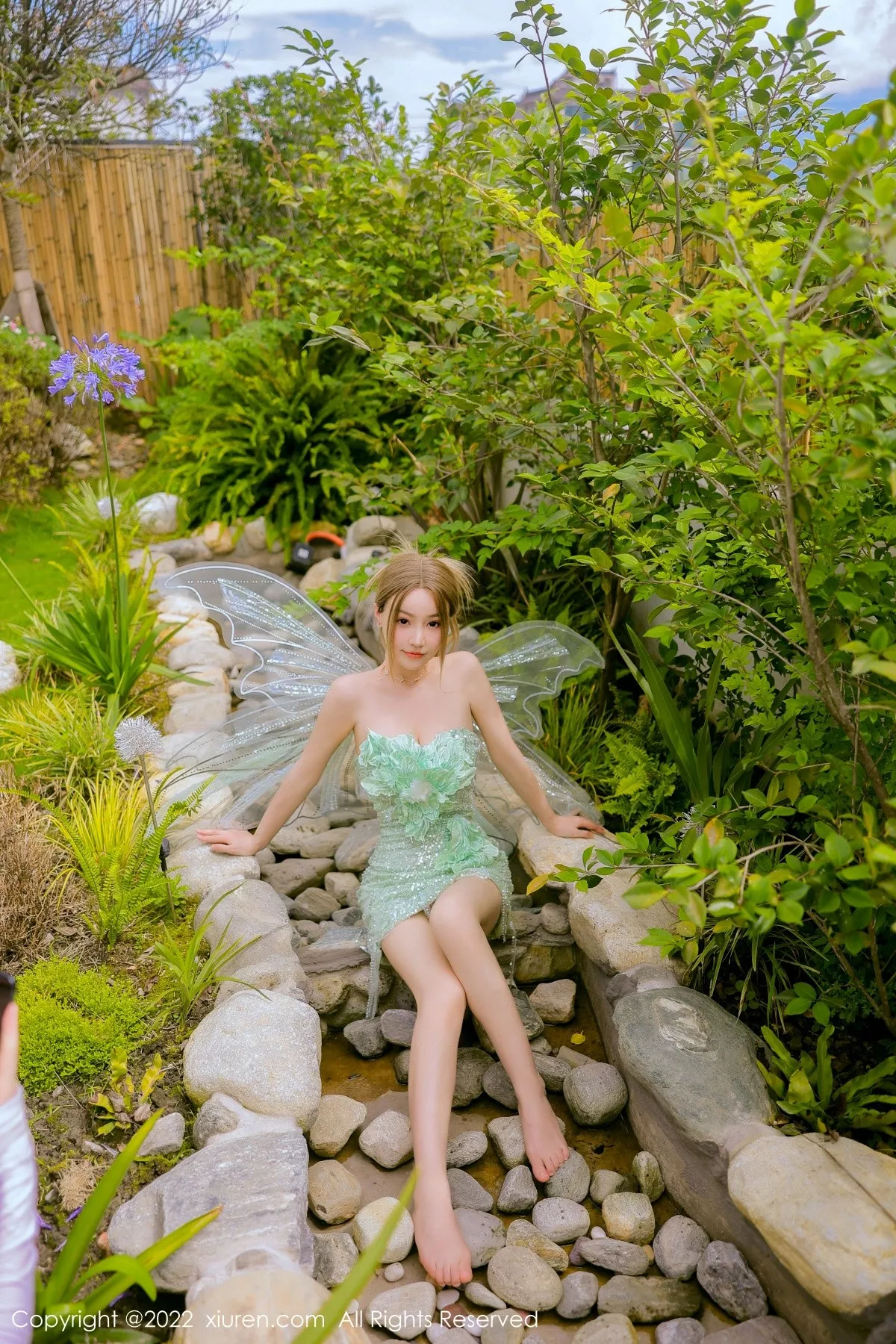 秀人集.com_[XiuRen秀人网]No.5382_女神朱可儿Flora大理旅拍绿色精灵服饰低胸秀傲人豪乳诱惑写真68P