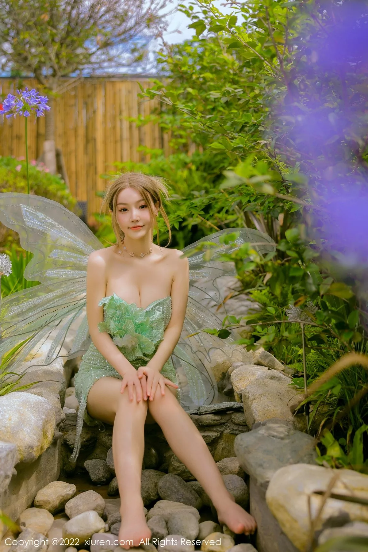 秀人集.com_[XiuRen秀人网]No.5382_女神朱可儿Flora大理旅拍绿色精灵服饰低胸秀傲人豪乳诱惑写真68P