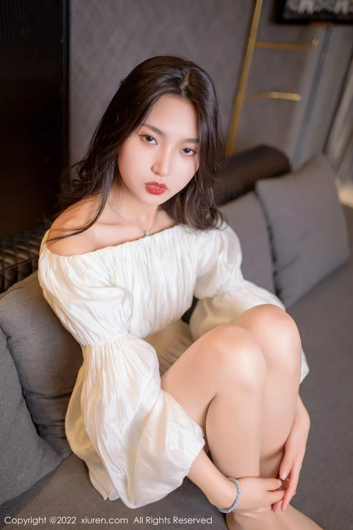 秀人集.com_[XiuRen秀人网]No.5399_新人模特十九九私房多套性感服饰秀曼妙苗条身材迷人诱惑写真117P