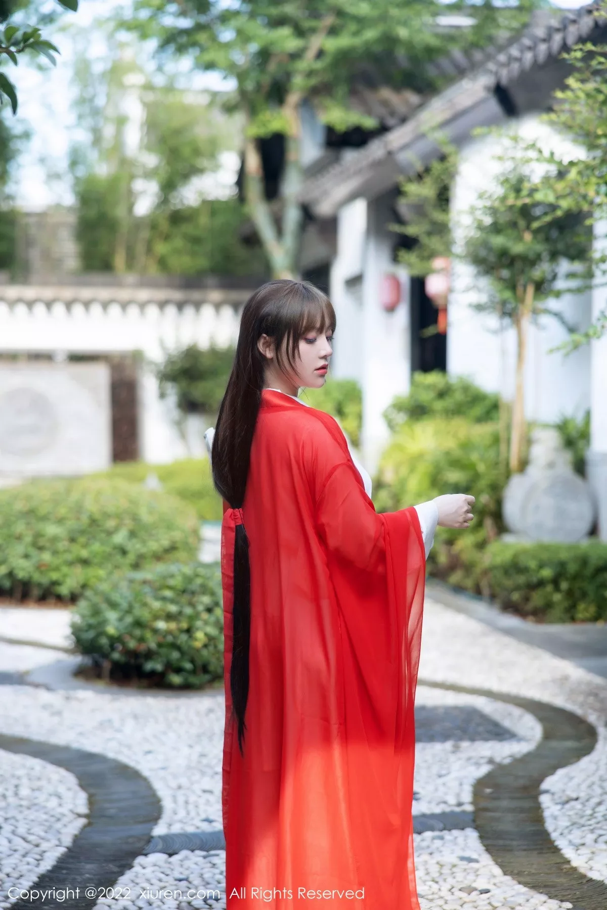 秀人集.com_[XiuRen秀人网]No.5414_模特豆瓣酱性感红色唐韵古装服饰半脱露傲人豪乳惹火诱惑写真80P