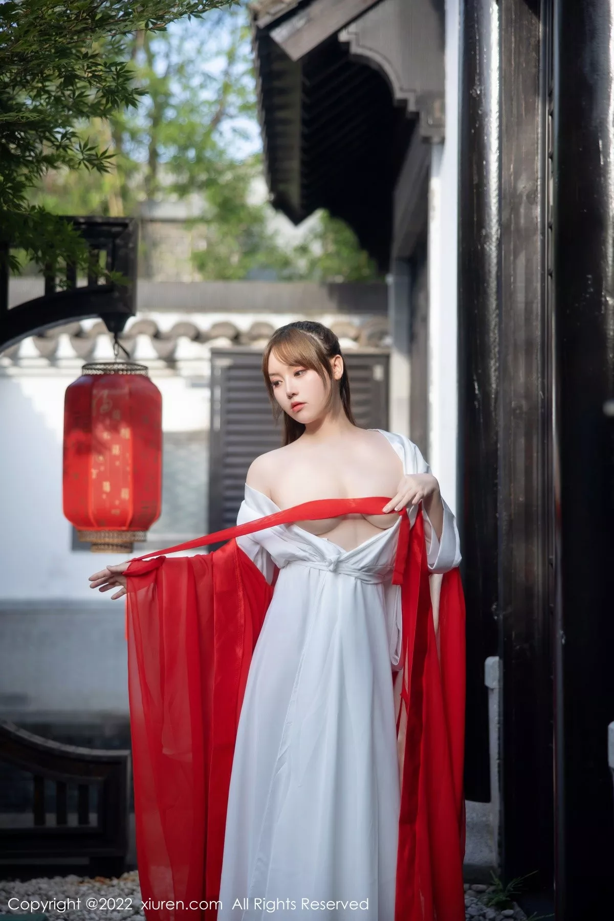 秀人集.com_[XiuRen秀人网]No.5414_模特豆瓣酱性感红色唐韵古装服饰半脱露傲人豪乳惹火诱惑写真80P