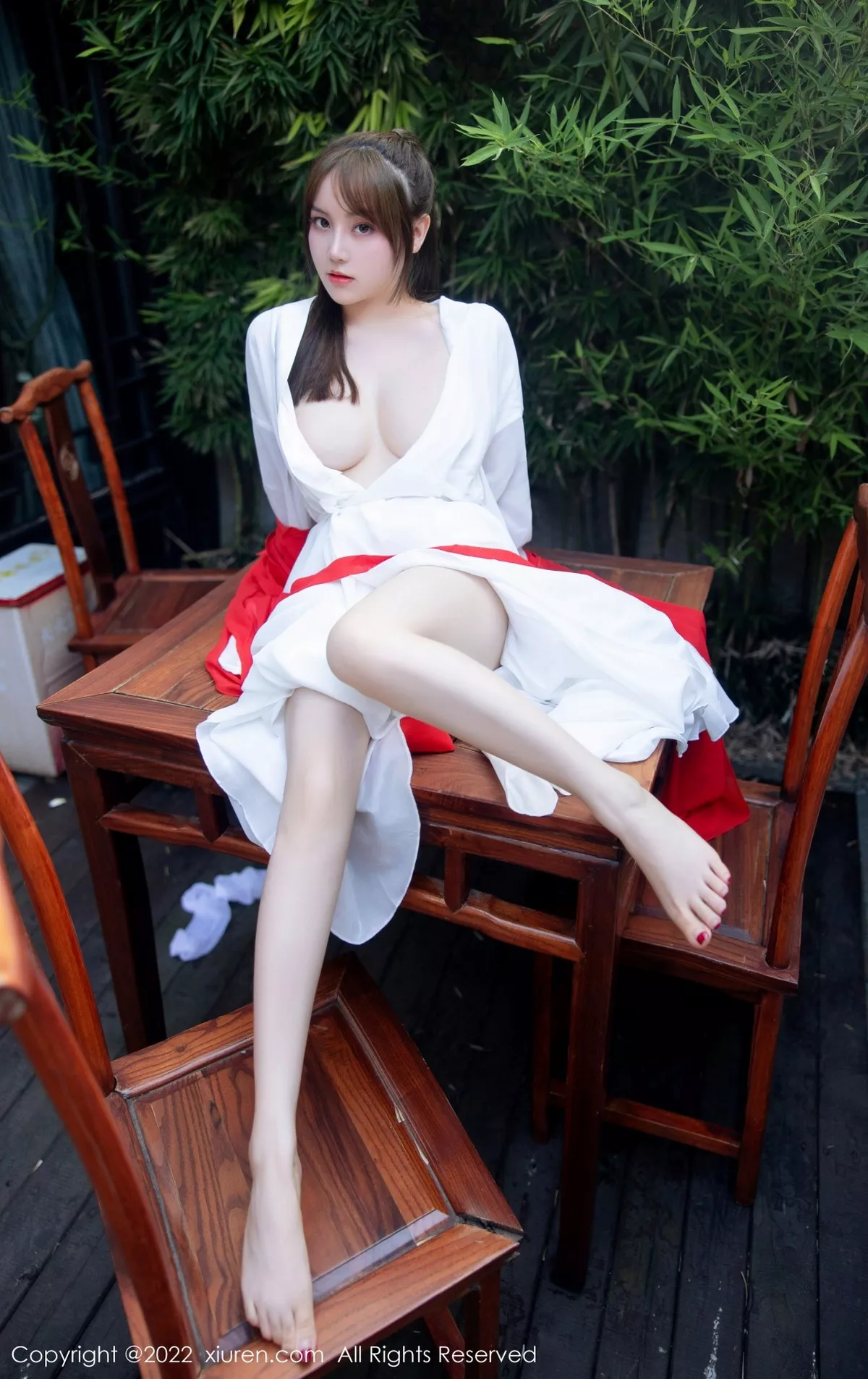 秀人集.com_[XiuRen秀人网]No.5414_模特豆瓣酱性感红色唐韵古装服饰半脱露傲人豪乳惹火诱惑写真80P